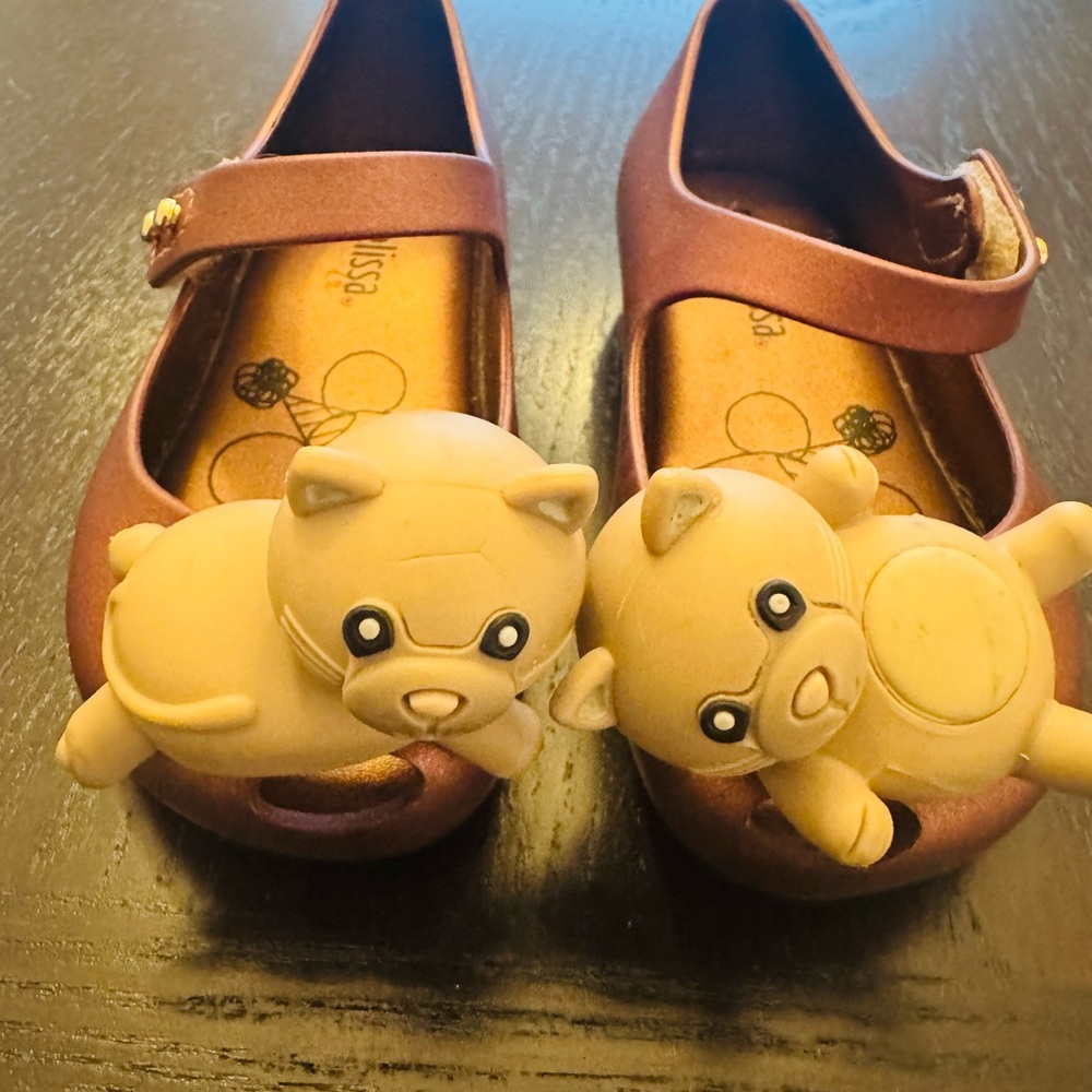 Mini Melissa Brown Dress Shoes with Bear Design Size 6 Cute Figurine 3D Shoes